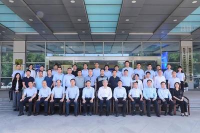 国家级嵌入式共性基础软件技术创新中心在航空工业计算所正式授牌 推动人工智能应用软件开发新突破